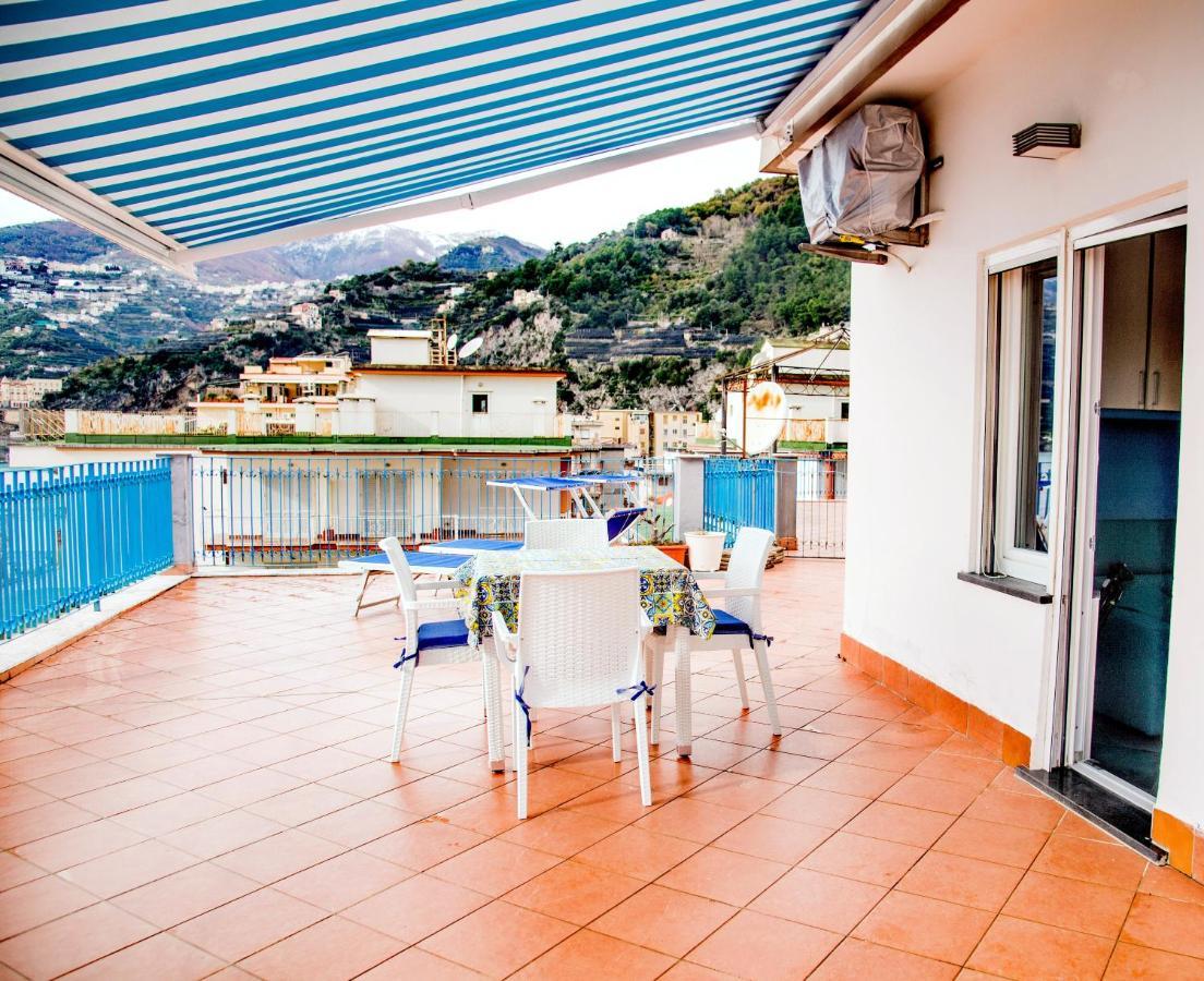 A Terrace On The Sea Apartment Майори Екстериор снимка